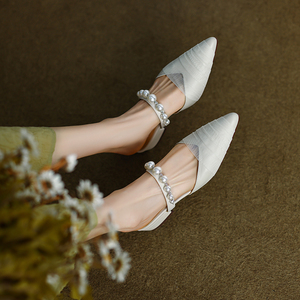 他她夏尖头珍珠穆勒粗跟方跟休闲半拖女凉鞋新y3g01ah13人付款359