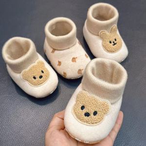 婴儿春秋冬季宝宝鞋袜新生儿软底防掉步前鞋0-1岁男女加绒脚套