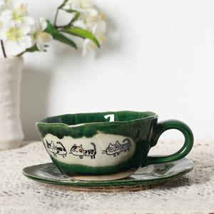 日本原装进口濑户烧陶瓷织部冰裂釉可爱小猫咪咖啡红茶杯陶瓷杯