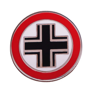 德国陆军巴尔肯克鲁兹铁十字勋章二战旗帜胸针