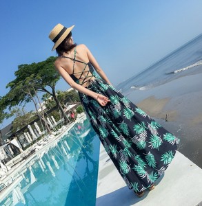 夏普吉岛沙滩裙女海边度假旅行泰国巴厘岛露背网红长裙超仙显瘦女
