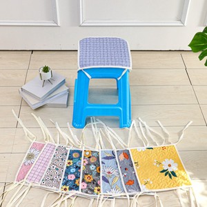 四季通用儿童椅子垫防滑幼儿园小方凳子垫方形学生坐垫塑料凳椅垫