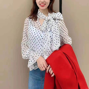 品哥弟新正品女装2021春装新款百搭修身波点飘带套头雪纺长袖衬衫