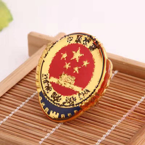 圆形原创设计金属胸章徽章胸针别针款磁扣款佩戴金属配饰