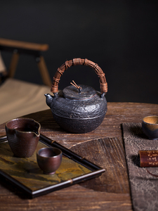 日式铁壶釉陶壶电陶炉煮茶壶家用泡茶壶明火煮茶器手工提梁烧水壶