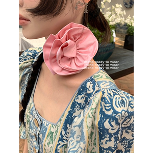 MONA 玫瑰花 花朵飘带 脖子配饰搭配 高级感遮颈纹
