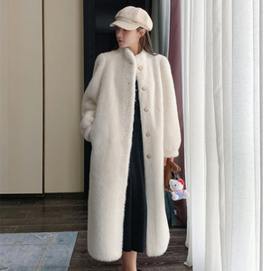 欧洲站女冬季时髦有型水貂绒立领外套高端名媛皮毛泡泡袖长款大衣