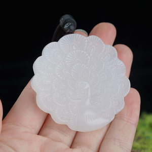 和田玉吊坠女款孔雀玉牌子双面圆玉吊坠玉佩吊坠真玉挂件天然正品