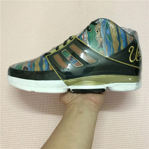 篮球鞋比卢普斯