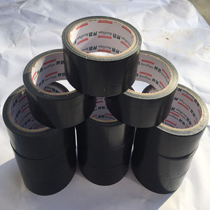 高粘度布基胶带黑色防水橡塑棉专用胶带不透明单面带胶保温扎带