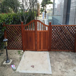 定制防腐木木门木围栏木栅栏木篱笆花园门别墅庭院小门户外木门