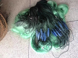 船牌进口丝粘网三层粘鱼网水库海渔网粘网三层捕鱼网200米长浮网