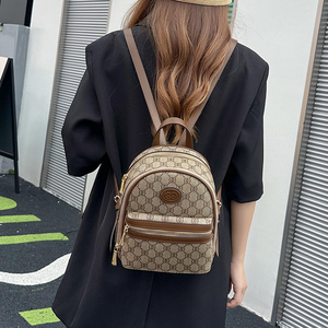 香港真皮双肩包包女式2024新款夏季高级感时尚出行旅游背包小书包