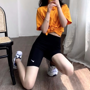 nike 耐克女裤紧身短裤透气马拉松骑行裤跑步训练五分短裤 cz8527
