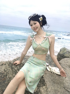 HuaHua 花花 新中式绿色蝴蝶精灵雪纺吊带上衣女夏高腰半裙两件套