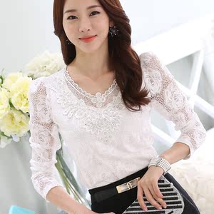 2020新款女式春秋装大码宽松妈妈长袖蕾丝打底衫女上衣遮肚200斤