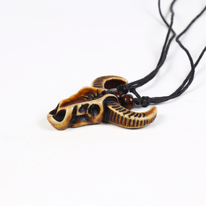 复古流行饰品 十二生肖 本命年牛头 手工编织仿牛骨项链 生日礼物