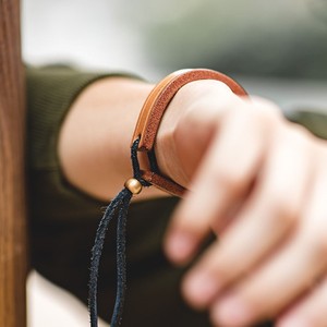 马登工装日系复古植鞣皮首饰一生之环阿美咔叽头层牛皮配饰手镯男