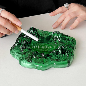 青山绿水烟灰缸冰山轻奢家用客厅装饰创意个性时尚潮流玻璃雪茄缸