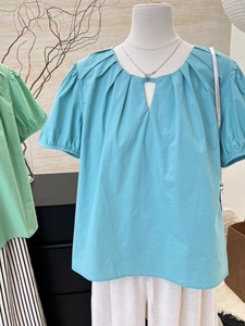 广州十三行2024夏季法式气质女装上衣设计感蓝色别致小衫娃娃衬衫