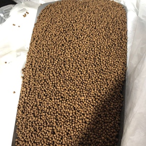 鱼苗饲料 草鱼 白鲢 花鲢 青鱼 鲫鱼 鲤鱼开口料高蛋白