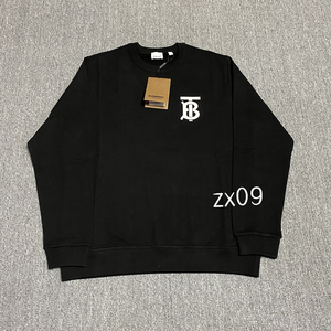 现货burberry 男女款tb字母套头卫衣 8024602 80243461
