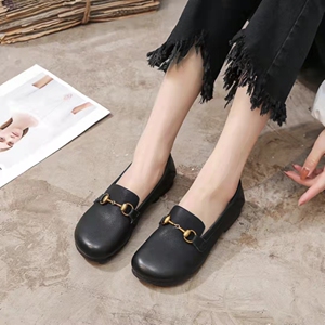 tokharoi | 吐火罗新品百搭舒适坡跟复古拼色压花牛皮单鞋女鞋