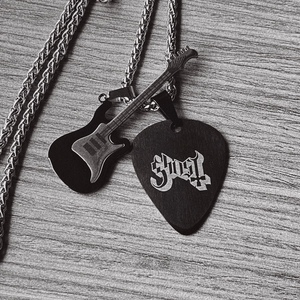 黑色吉他拨片定制瑞典重金属Ghost乐队图案DIY金属摇滚项链吊坠
