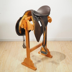 1900年代欧洲古董英国真皮马鞍木马鞍架怀旧皮制品橱窗摆件老物件