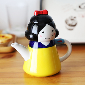 日本创意 立体卡通公主陶瓷茶壶杯具带茶漏手绘 釉下彩可爱茶壶