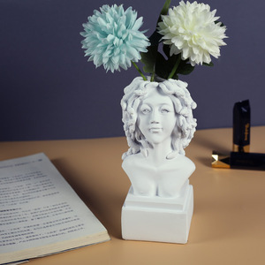 美杜莎雕塑石膏小摆件头像化妆涮笔筒创意桌面学生毕业送礼物礼品