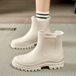 韩版时尚女款水靴短筒厚底增高耐磨雨鞋高档外穿雨靴学生成人胶鞋
