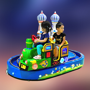 新款城堡列车电动儿童投币游戏设备双轨道小火车淘气堡摇摆机电玩