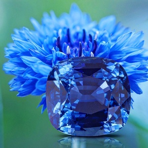 斯里兰卡无烧蓝宝石裸石皇家蓝矢车菊戒指女吊坠项链彩宝定制