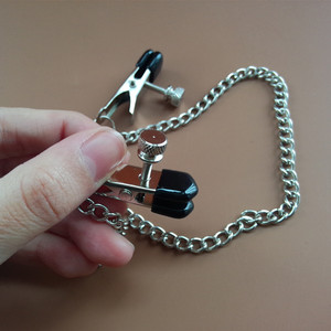 另类玩具女用带链自制情趣乳夹双峰震憾乳房刺激sm01情趣性用品