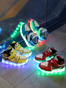 大黄蜂蜘蛛侠男童运动鞋发光女童春秋款闪光充电亮灯鞋aj儿童加绒