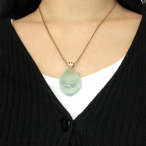 翡翠吊坠女小水滴