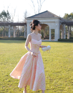 RoseFang【瓷白】法式提花吊带裙复古方领浅粉色修身连衣裙公主裙