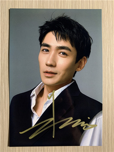 『冲冠』内地明星朱一龙亲笔签名照片24款热门定妆照无仿无印刷