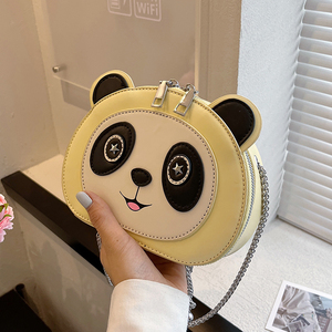 小众设计包包女2022新款夏季百搭高级质感女生卡通可爱熊猫斜挎包