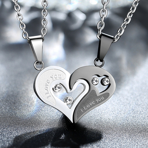 情侣项链拼接爱心