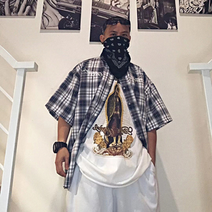 dik原创奇卡诺匪帮免烫刺绣花体美式西海岸宽松格子短袖衬衫男潮