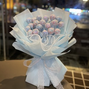 棒棒糖糖果花束成品生日礼物送女友闺蜜七夕情人节求婚玫瑰花束