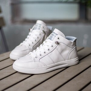 代购小白鞋单鞋女软平底一脚蹬休闲运动透气2021夏季新款百搭白色