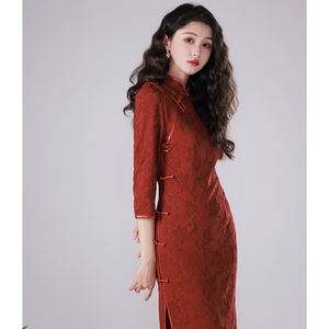 新中式红色旗袍2024年春夏女中国风高级感复古气质订婚日常连衣裙