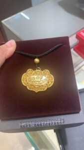 周大福传承麒麟祥瑞金锁黄金足金吊坠克减85专柜正品