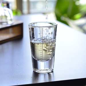 描金白酒杯2两家用带刻度高档二两酒具洋酒杯子分酒器玻璃杯套装