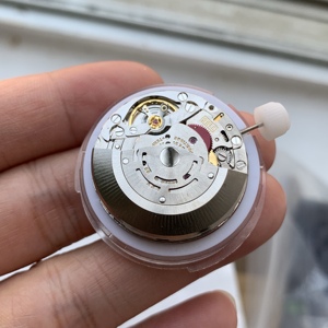 手表配件 上海 3186 机芯 gmt四针机芯 蓝游丝 自动夹板打logo