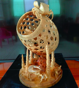 手工精雕根雕工艺装饰摆件家居客厅传统古典艺术镂空潮州木雕蟹篓