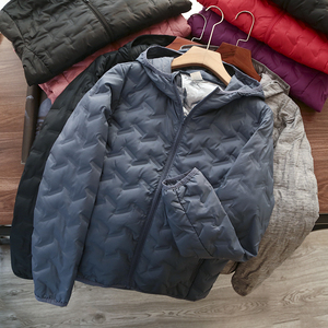 000人付款淘宝全身压胶防钻绒奥米热反射内衬冬季轻薄款连帽羽绒服男
